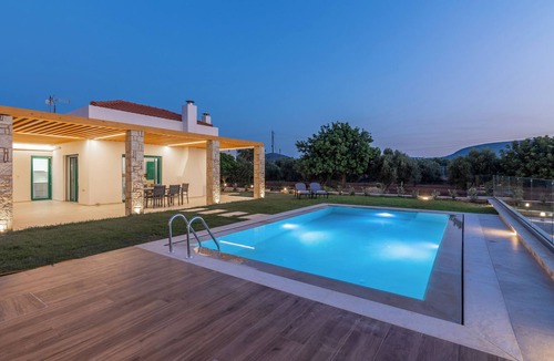 Analipsi House | Villa Sandi with Private Pool