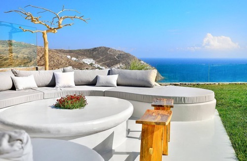 Elia Villa | Villa Seth - Six Bedroom Villa, Sleeps 12