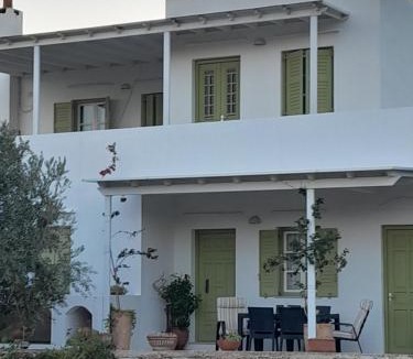Platis Gialos Apartment | Villa Simeon
