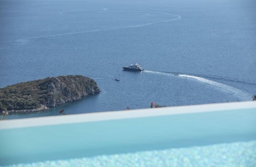 Evgiros Villa | Villa Sirina with stunning SeaView & private salt water pool