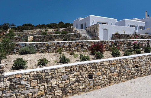 Aliki Villa | VILLA SUNSET PAROS-BRAND NEW HOME
