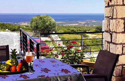 Agia Triada Villa | Villa Sunset, Stunning Sea&Mountain View, Hammocks on Roof Terrace and Kids Area