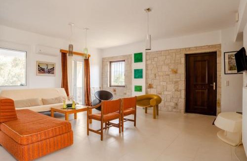 Loutra Villa | Villa Vakirli