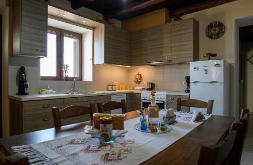 Anatoli House | Villa Valia- Relaxation and Cretan hospitality