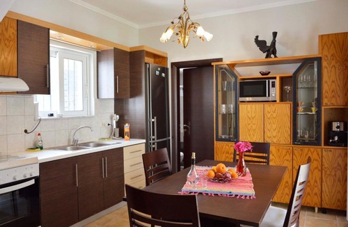 Kavallos Villa | VILLA VASO 3bd,2ba,luxury and peace,great lake views