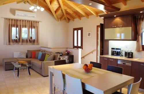 Katsarata Villa | Villa Vassilis