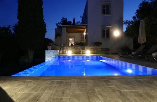 Vori Villa | Villa Vigles