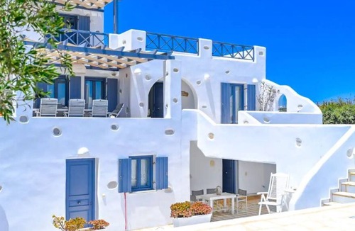Ampelas Villa | Villa 'Virginia' with Sea View, Wi-Fi and Air Conditioning