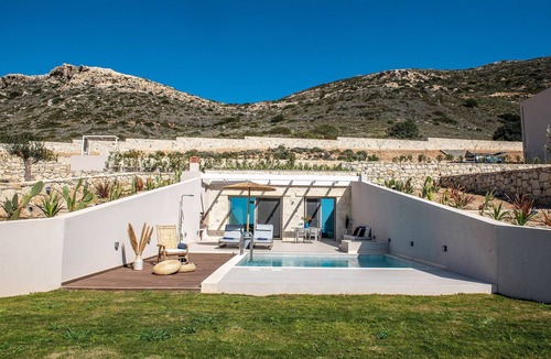 Falassarna Villa | Villa Vista Free* Heated pool & dazzling Seaview!