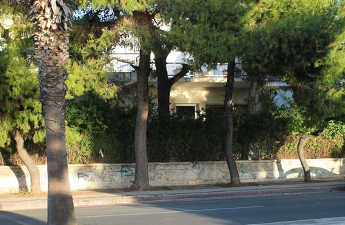 Varkiza Apartment | villa with garden