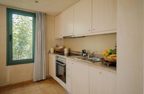 Skotino Apartment | Village Heights Resort