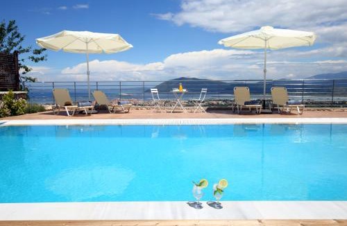 Apolpaina Villa | Villas On The Clouds