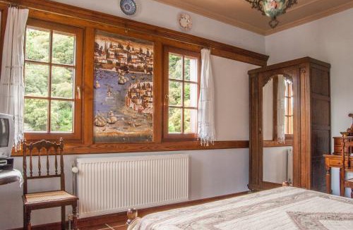 Vrastama House | Viraggas Traditional hotel
