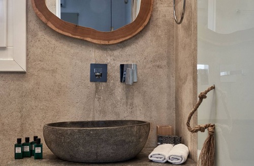 Milos Hotel | Volcano Luxury Suites Milos - Adults Only