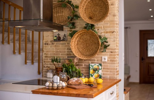 Kallithea House | Welcome to our Warm and Welcoming Home - Perfect for Family and Friends!