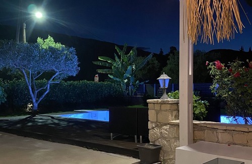 Pantokratoras Villa | Welcome to Pnoe Villa!