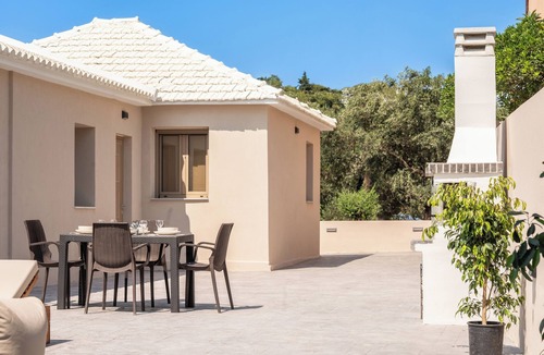Planos Villa | Where Sea Views and Serenity Meet