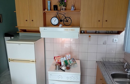 Xylokastro-Evrostina Apartment | White Villa