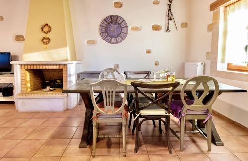 Pikris Villa | Wonderful stonebuild villa with amazing panoramic sea-country views