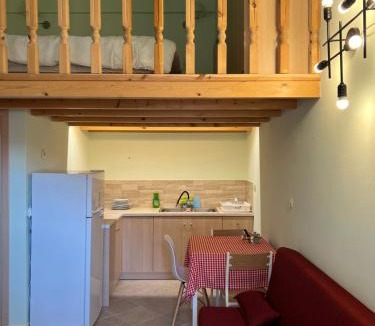 Eleonas House | yoco
