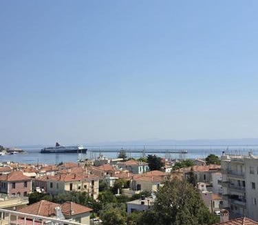 Karpenisi Apartment | Your refuge overlooking port 6A