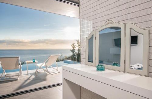 Xirokastello Villa | Zante Fiore Suites