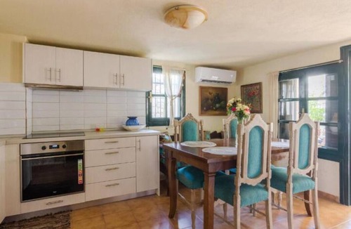 Zaros Condo | Zaros Philoxenia -Maera-