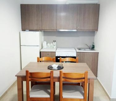 Kastri Apartment | Zea Waves apartments