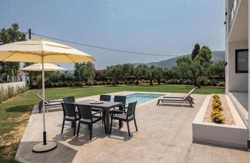 Zakynthos Villa | Zenith White Elegant Villa 2