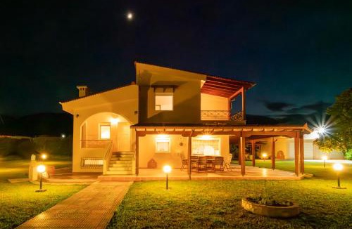 Leptokaria Villa | Zeusplace Sunny Villa