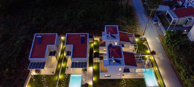 AG Luxury Villas, Iraklitsa