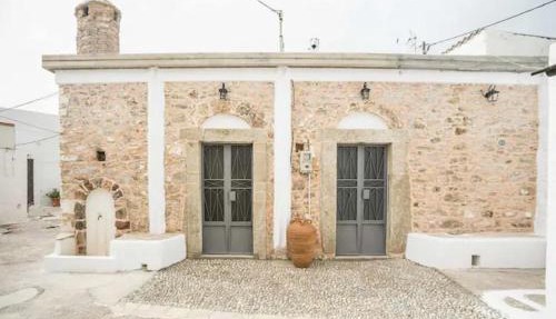 Amarantos-Traditional Village House-Apollona