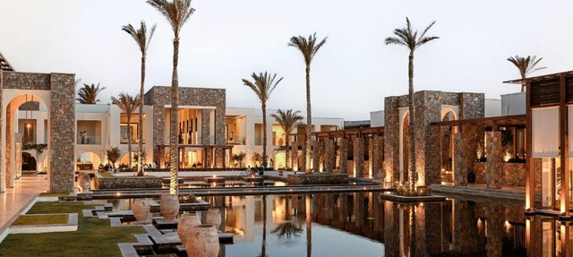Amirandes, A Resort to Live
