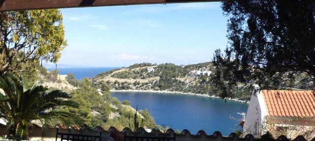 Amoni Sea View Maisonette