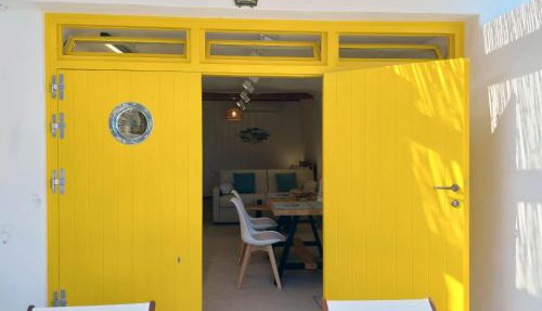 Boathouse Kimolos Rema
