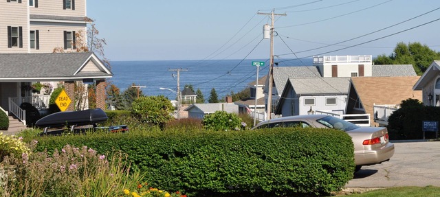 Close to the marginal way.