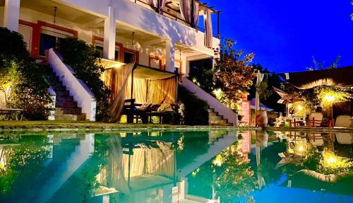 Despoina's Maisonette at Rafaella Resort