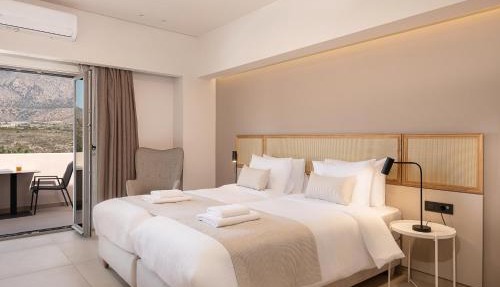 Elafonisi Resort by Kalomirakis Family