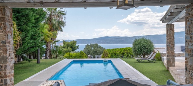 Holiday Home 'Mykonos' with Sea View, Wi-Fi and Air Conditioning