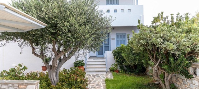 Luxury Naxos Villa | Super 2 Bedroom House with SeaViews | Plaka