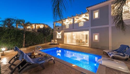 Mamfredas Luxury Resort