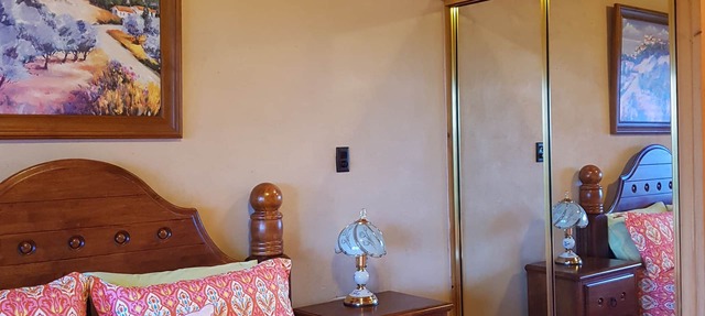 Mapleton Peaceful Provence BnB