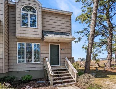 Marsh Point - Screened Porch & Shared Dock!