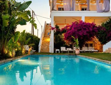 Michaella's Maissonete at Rafaella Resort