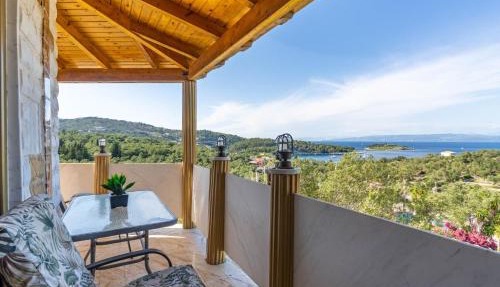 Paco's Resort Luxury Villa 17