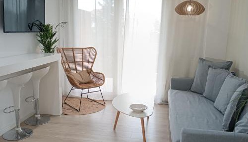 Pilea Luxury Apartments 3