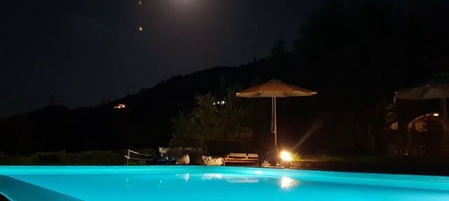 Private Pool Country Cottages