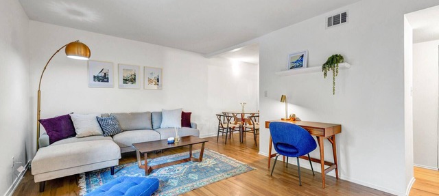 Quiet, Spacious Mapleton Hill Apartment - Walk to Pearl Street - Walk to Hiking