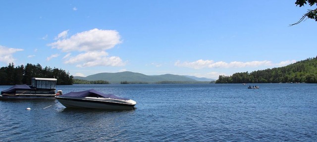 Quiet Waterfront Cottage on Squam