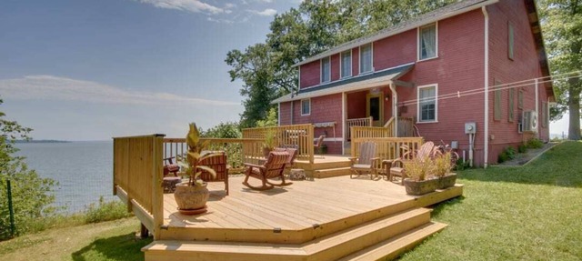 Rustic Cliff-top Cabin at the Tip of Lake Champlain's Barney Point